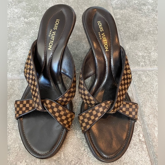 LOUIS VUITTON authentic 
Ponyhair Plaid Print heeled Slides preown - Picture 3 of 8